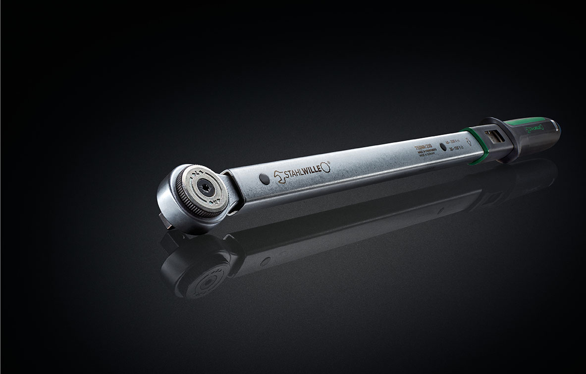 STAHLWILLE torque wrench 750 NR on black background